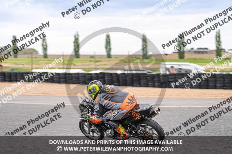 enduro digital images;event digital images;eventdigitalimages;mallory park;mallory park photographs;mallory park trackday;mallory park trackday photographs;no limits trackdays;peter wileman photography;racing digital images;trackday digital images;trackday photos